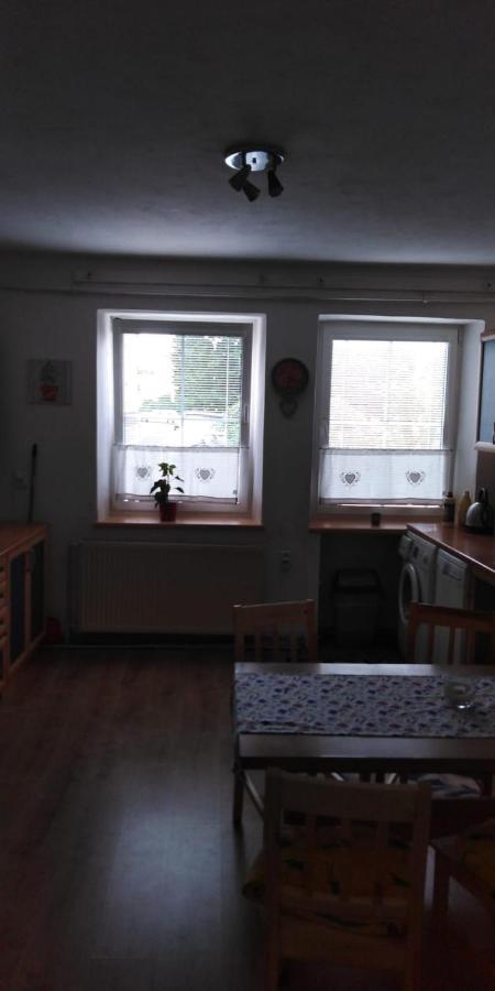 Na červené louce apartmán Cheb Apartamento Exterior foto